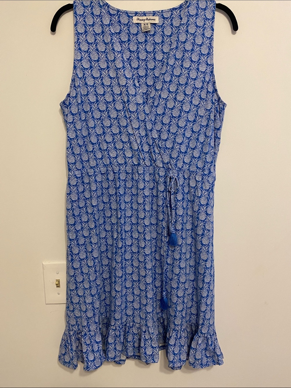 Tommy Bahama Blue and White Leaf-Print Sleeveless Dress with Tassel Tie